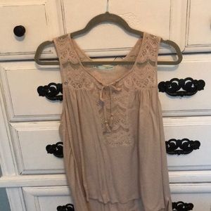 Taupe tank with lace detail. Very good condition!